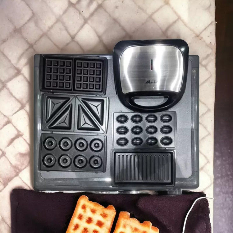 ساندویچ ساز 5 کاره مالوین مدل ME-722