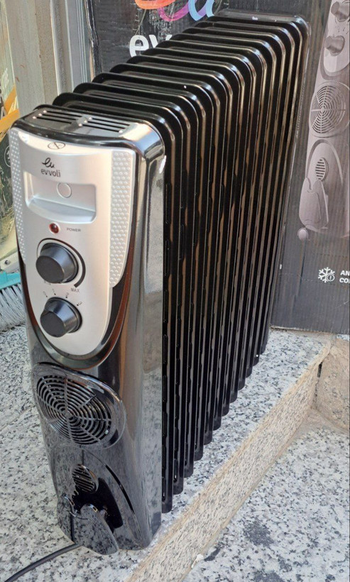 شوفاژ برقی 15پره ایوولی مدل EVOH-15FB/FW